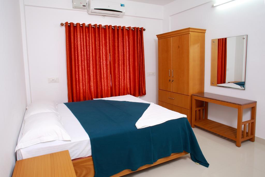Hotel Phils' Residency&Banquets à Kochi Extérieur photo