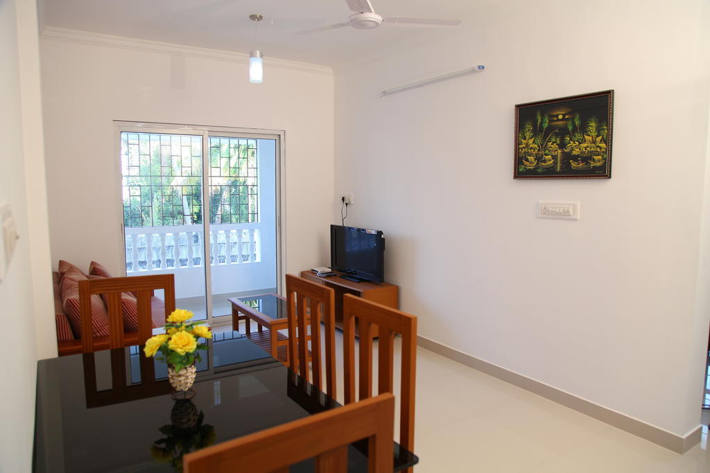 Hotel Phils' Residency&Banquets à Kochi Extérieur photo