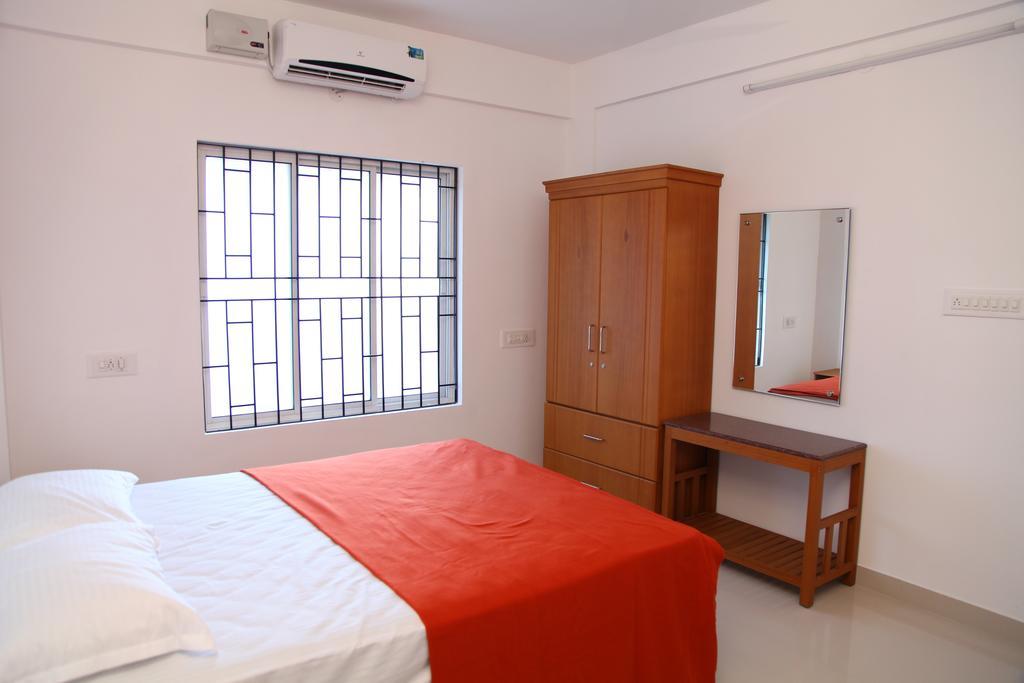 Hotel Phils' Residency&Banquets à Kochi Extérieur photo
