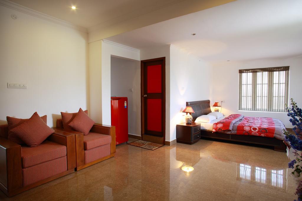 Hotel Phils' Residency&Banquets à Kochi Chambre photo