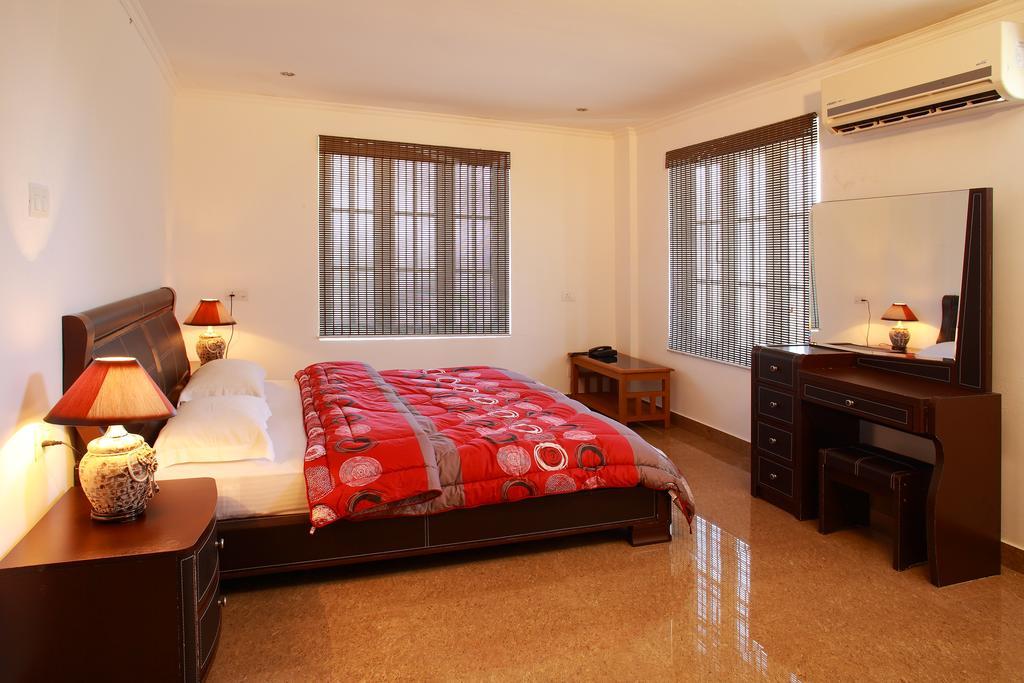 Hotel Phils' Residency&Banquets à Kochi Chambre photo
