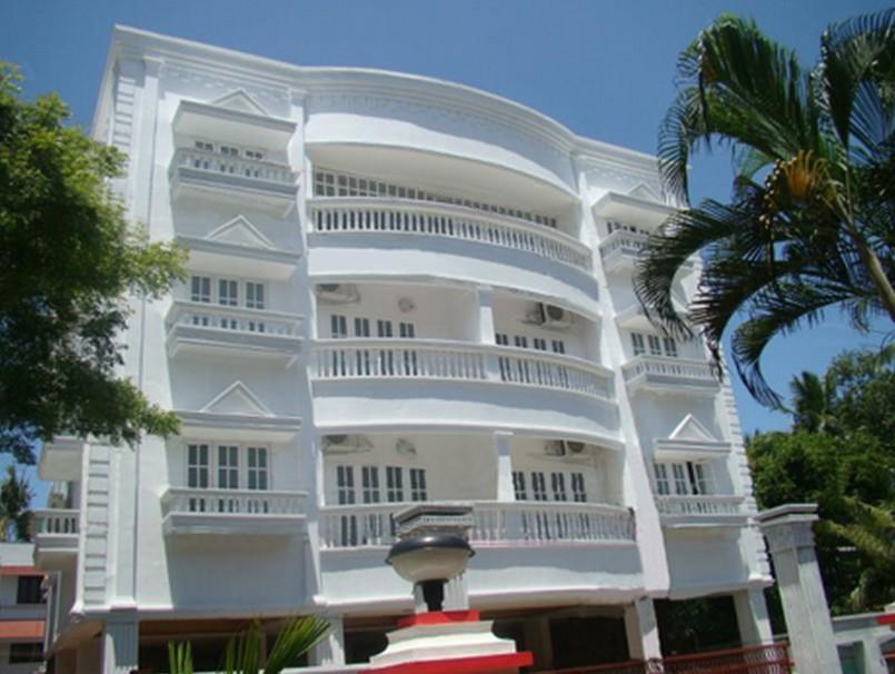 Hotel Phils' Residency&Banquets à Kochi Extérieur photo